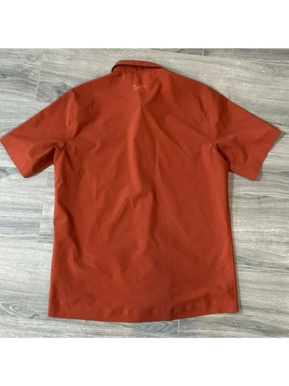 Arc'teryx Shirt Mens Small Orange Skyline Snap Front Zip Pocket Outdoor Hiking